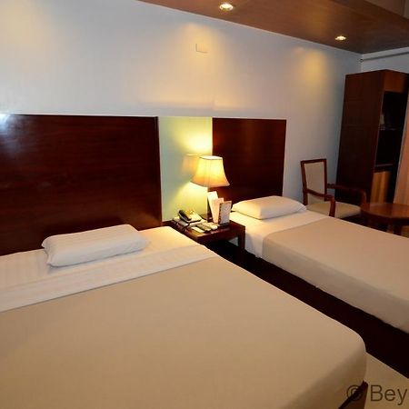 Hotel Fortuna Cebu Buitenkant foto